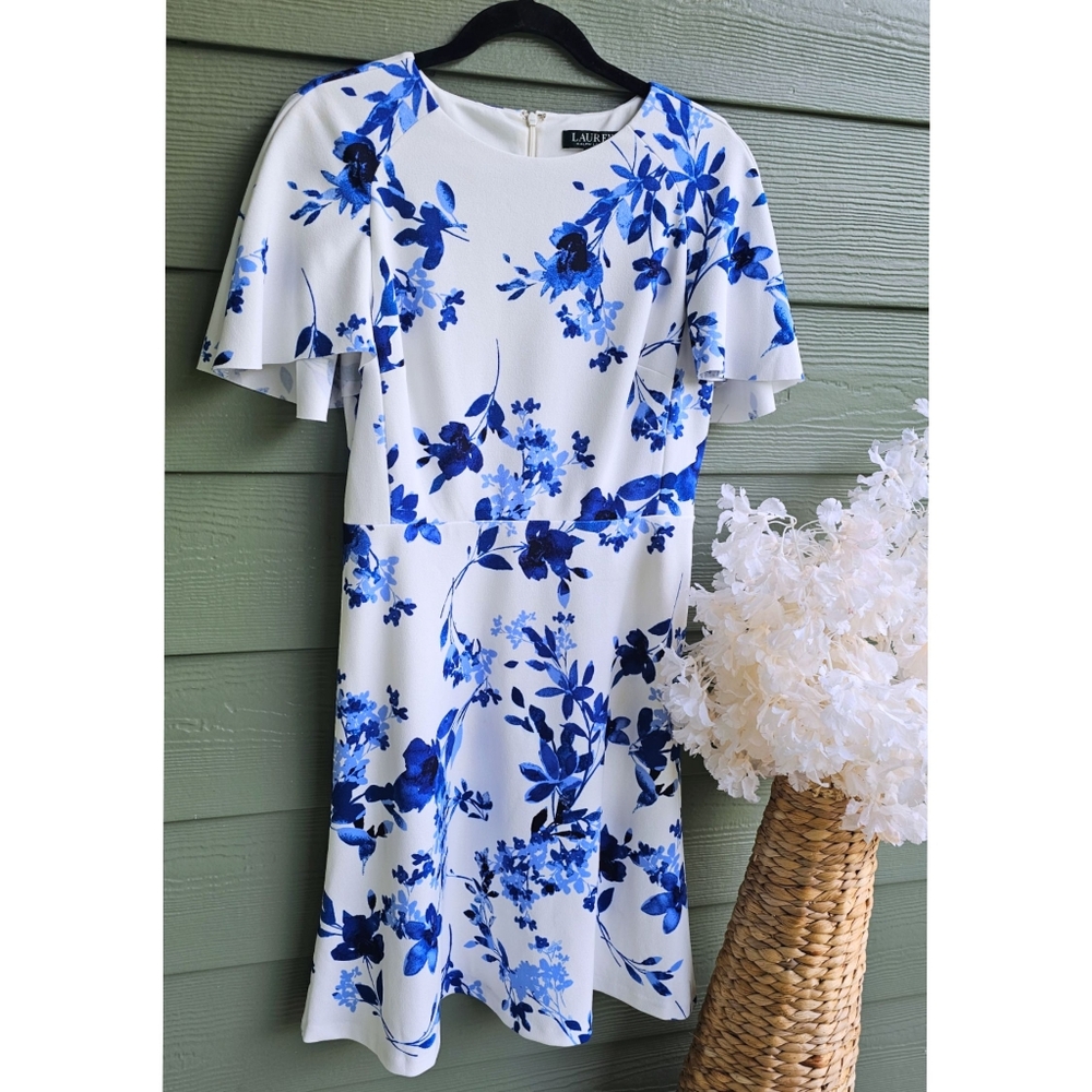 Lauren RL White Blue Floral Flounce Short Sleeve A-line Round Neck  Dress